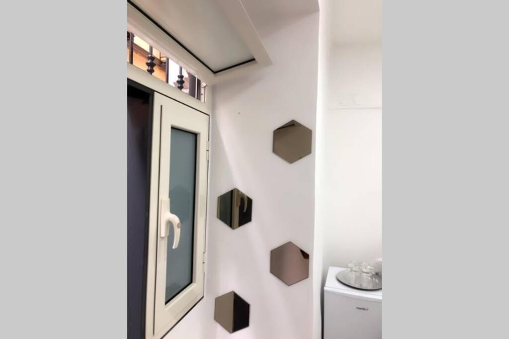 דירות נאפולי Mini-House Museo מראה חיצוני תמונה